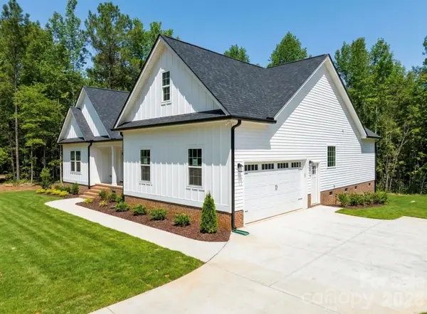 3951 Ernandez RD, Richburg, SC 29729