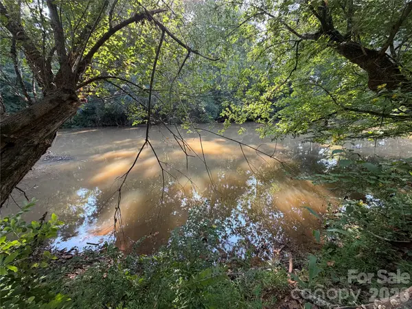 671 Hames Ridge RD, Mooresboro, NC 28114