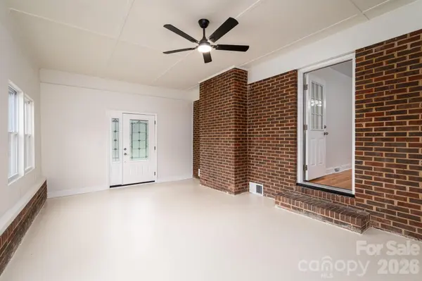 1081 Redleaf TRL, Lincolnton, NC 28092