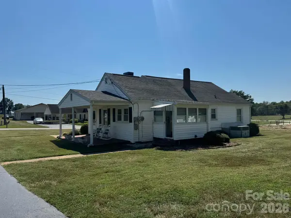 2709 Murray RD, State Road, NC 28676