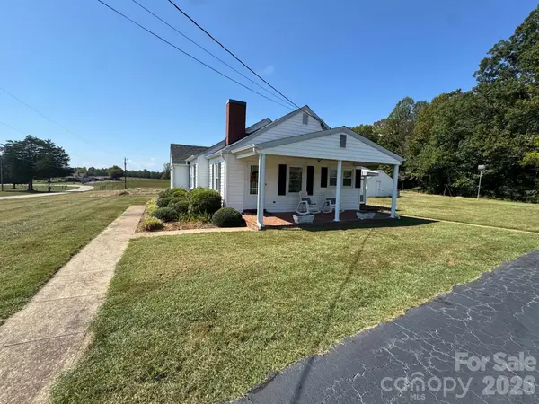 2709 Murray RD, State Road, NC 28676