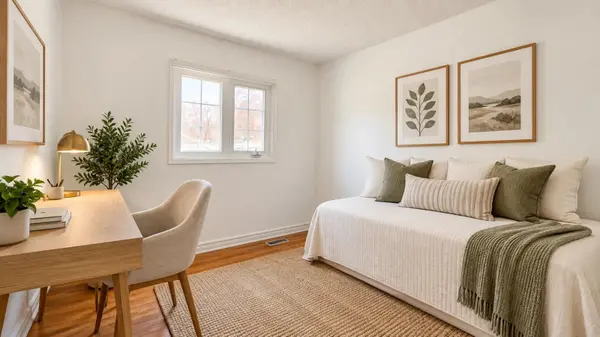 120 Littles RD #Upper Level, Toronto E11, ON M1B 5G7