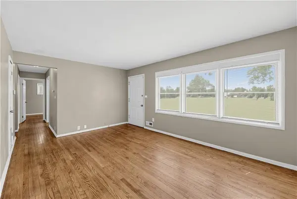 7310 Ruskin WAY, Kansas City, MO 64134