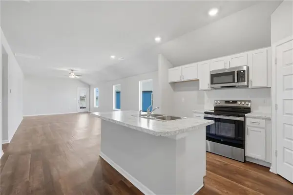 765 N Buckeye ST, Gardner, KS 66030