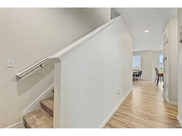 5842 Red Barn, Mead, CO 80504
