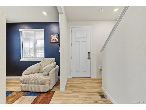 5842 Red Barn, Mead, CO 80504