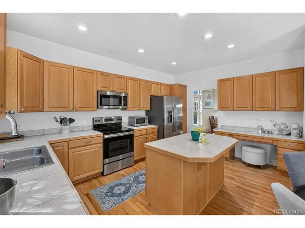 672 English Sparrow, Highlands Ranch, CO 80129