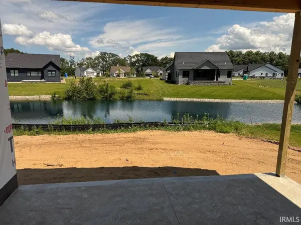 2550 Timberstone DR, Elkhart, IN 46514