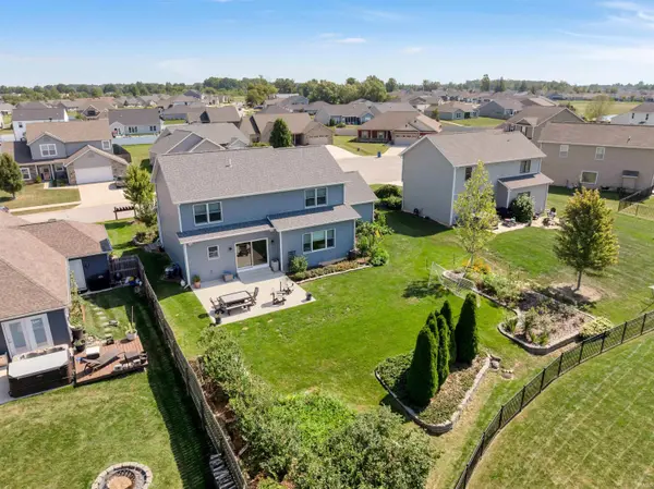 8155 Golden Gate PL, Fort Wayne, IN 46835