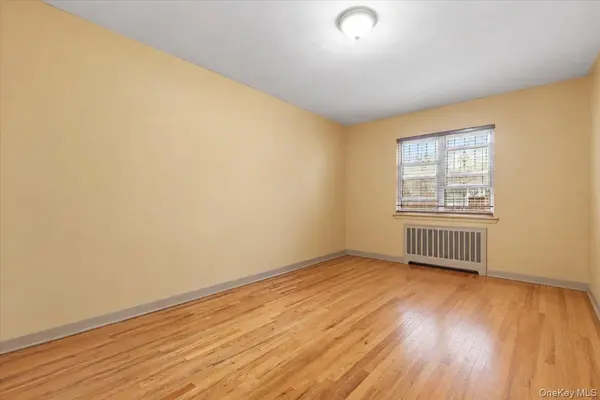 4337 Wilder AVE, Bronx, NY 10466