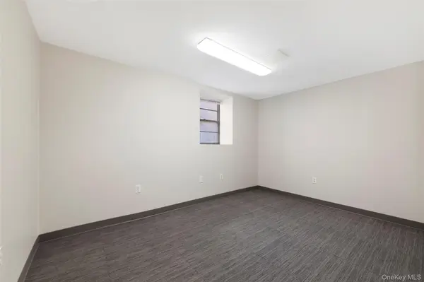 478 Bay Ridge Pkwy, Brooklyn, NY 11209