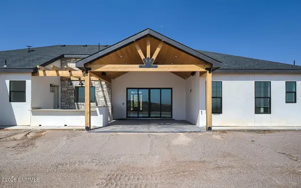 6035 Dusty Prints RD, Las Cruces, NM 88001