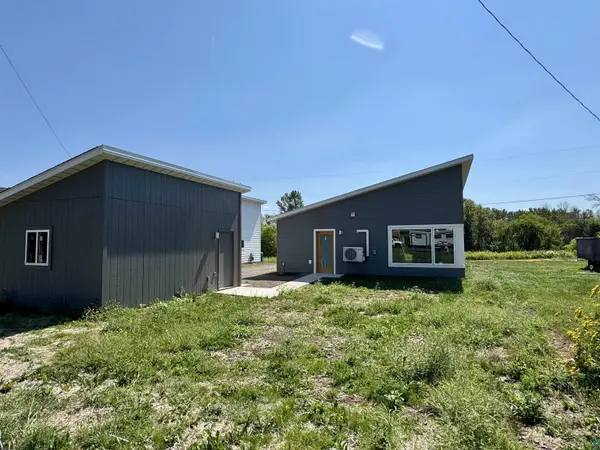 6315 Sherburne St, Duluth, MN 55807