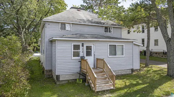 218 N 1st Ave, Ely, MN 55731