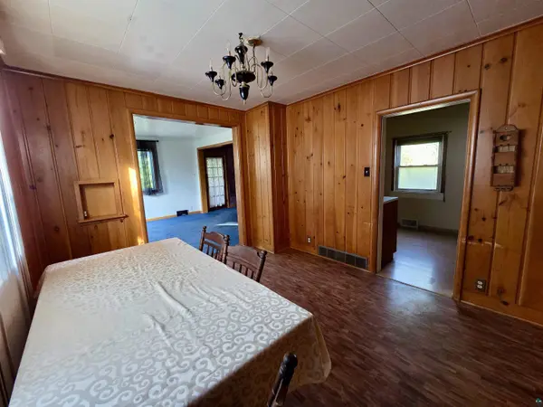 117 W Virginia Ave, Gilbert, MN 55741