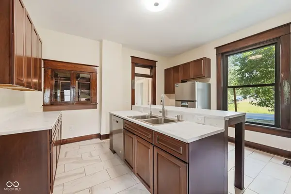 318 S Lebanon ST, Jamestown, IN 46147