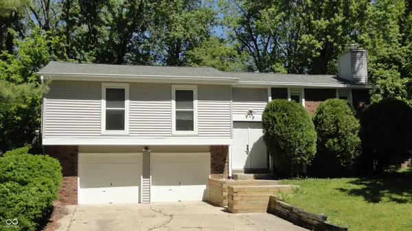 2306 Hawthorn PL, Noblesville, IN 46062