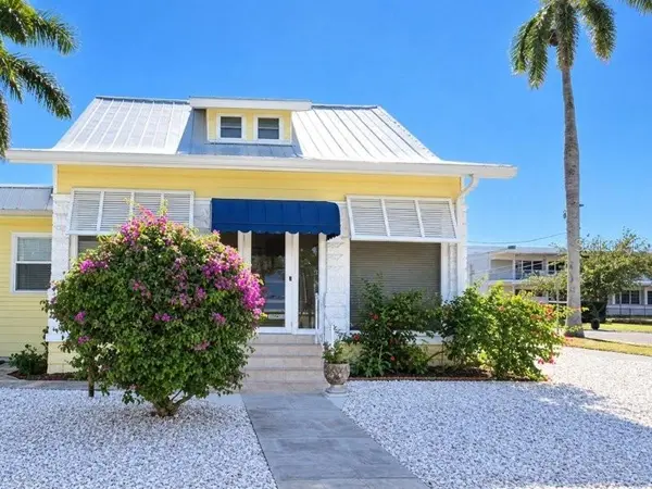 461 W MARION AVE, Punta Gorda, FL 33950