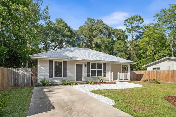 2032 NW 33RD AVE, Gainesville, FL 32605
