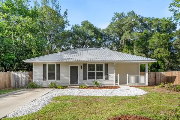 2032 NW 33RD AVE, Gainesville, FL 32605
