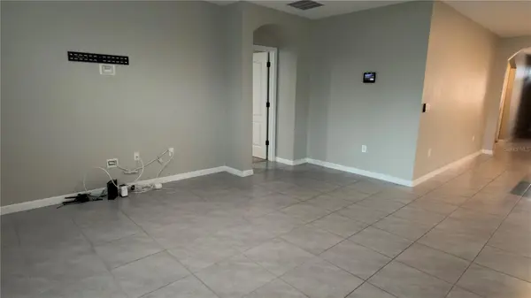 1583 BARBERRY DR, Kissimmee, FL 34744