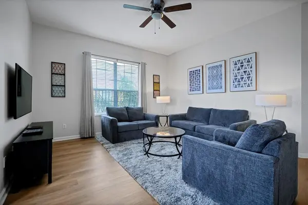 5048 SHOREWAY LOOP #40304, Orlando, FL 32819
