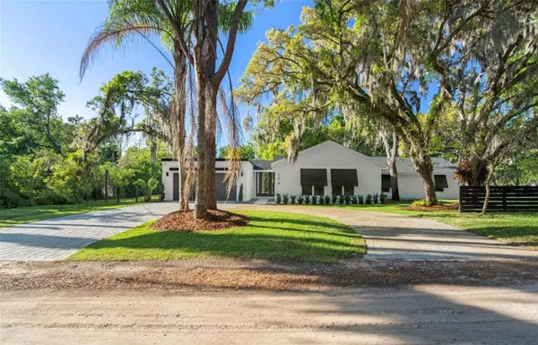 104 E 1ST AVE, Windermere, FL 34786