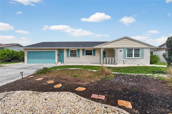 1517 ALLEGHENY DR, Sun City Center, FL 33573