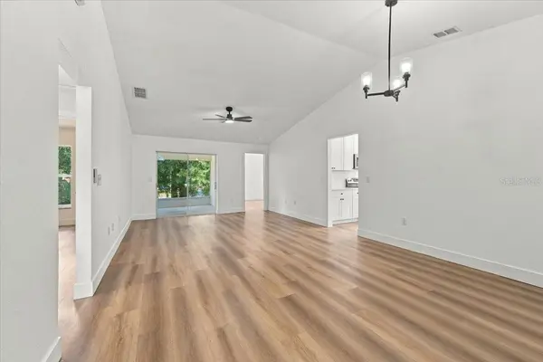 352 LAKE DAISY CIR, Winter Haven, FL 33884