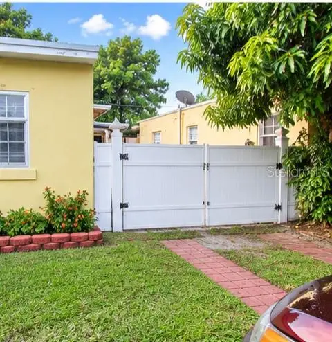 1221 JANN AVE, Opa Locka, FL 33054