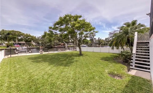 6674 RIVER RD, New Port Richey, FL 34652