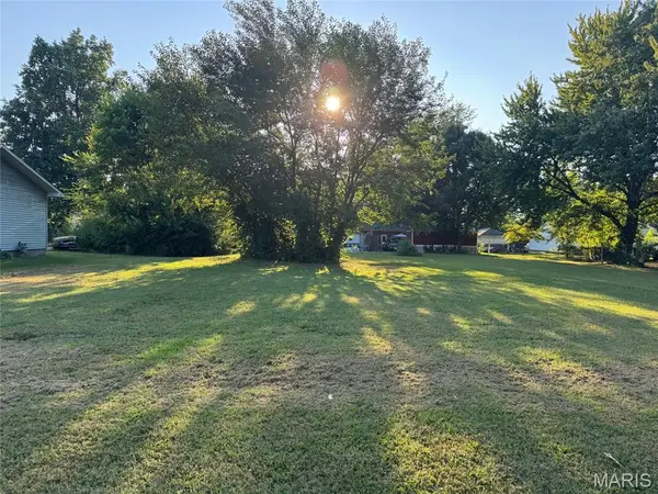 TBD N Van Buren ST, Litchfield, IL 62056