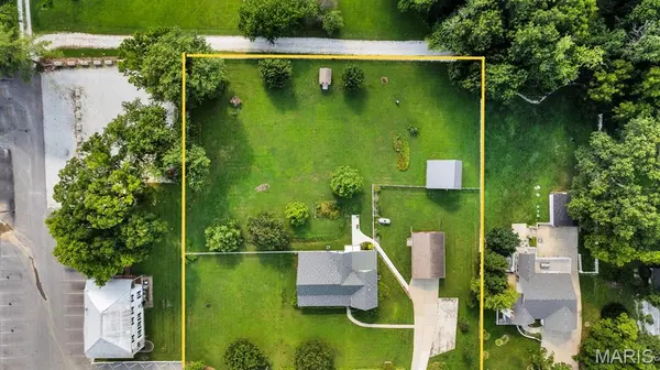 2365 Saint Paul RD, St Paul, MO 63366