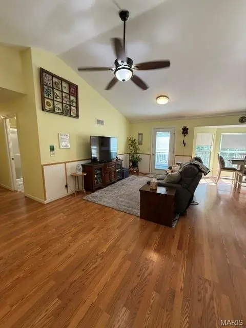 3600 N Meadow Mill DR, Arnold, MO 63010