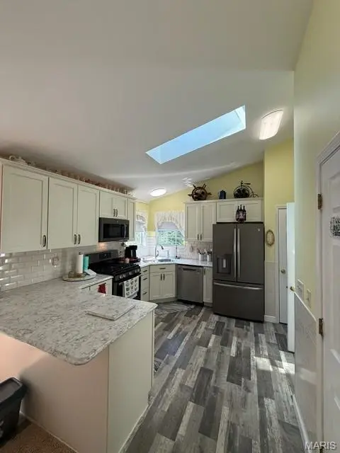 3600 N Meadow Mill DR, Arnold, MO 63010