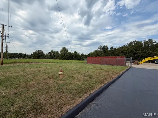 2005 State Road Z, Pevely, MO 63070