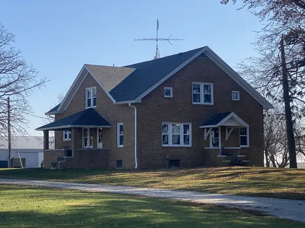 8742 E 1300th ST, Granville, IL 61326