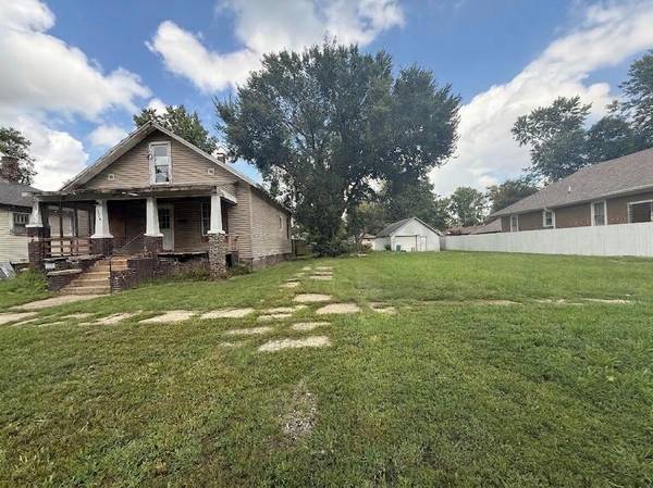 2516 Pine AVE, Mattoon, IL 61938