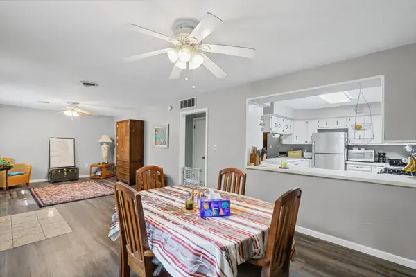 1406 E Pennsylvania AVE, Urbana, IL 61801
