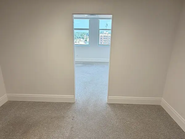 510 Maine ST #800-802, Quincy, IL 62301