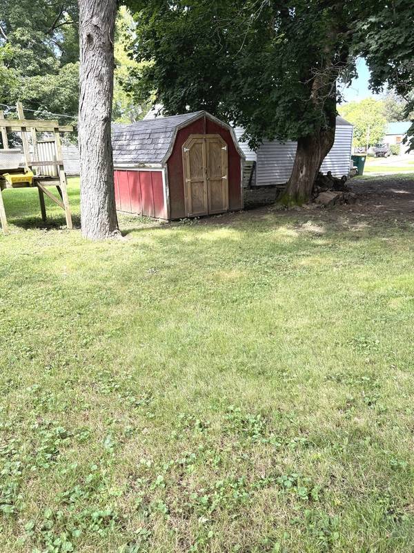 312 Depot ST, Walnut, IL 61376