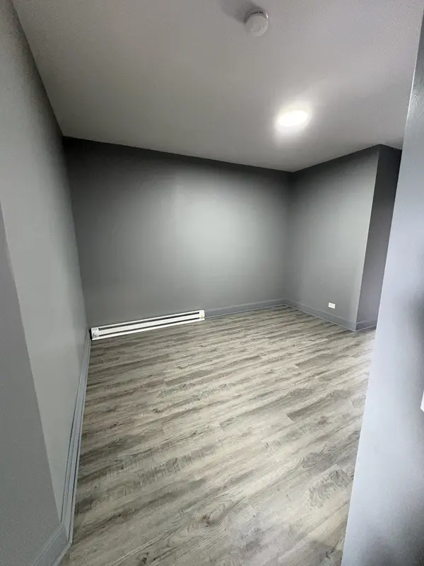303 Stone ST #2B, Joliet, IL 60435