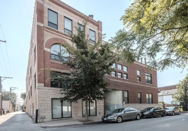 2343 N Greenview AVE #110, Chicago, IL 60614