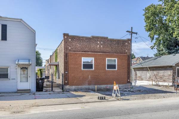 2812 Ridgeland AVE, Berwyn, IL 60402