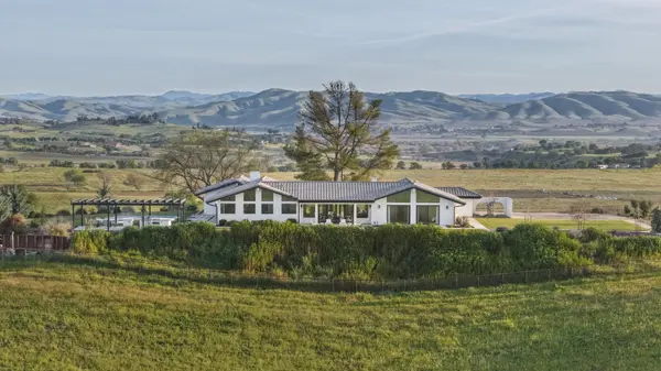 35 Wellsona RD, Paso Robles, CA 93446