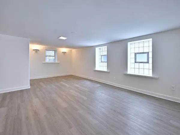 2932 N Lakewood AVE #B, Chicago, IL 60657
