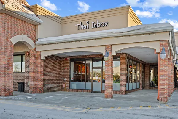 1417 Waukegan RD, Glenview, IL 60025