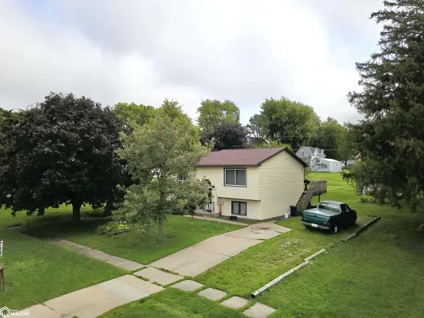 416 Spring ST, Grinnell, IA 50112