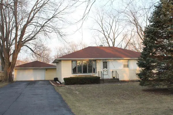 7715 Dakota ST, Hobart, IN 46342