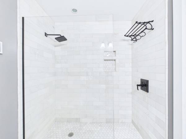 6324 Langer LN, Lino Lakes, MN 55038